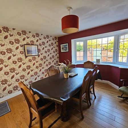 Tarporley Holiday Cottage Exterior photo